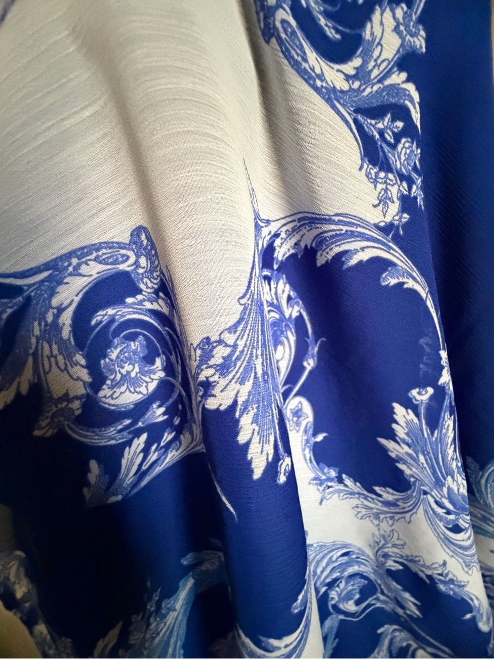 Three Pretty Women's Dresses— Hot Pink, White Floral, Blue Pattern - Picture 6 of 9